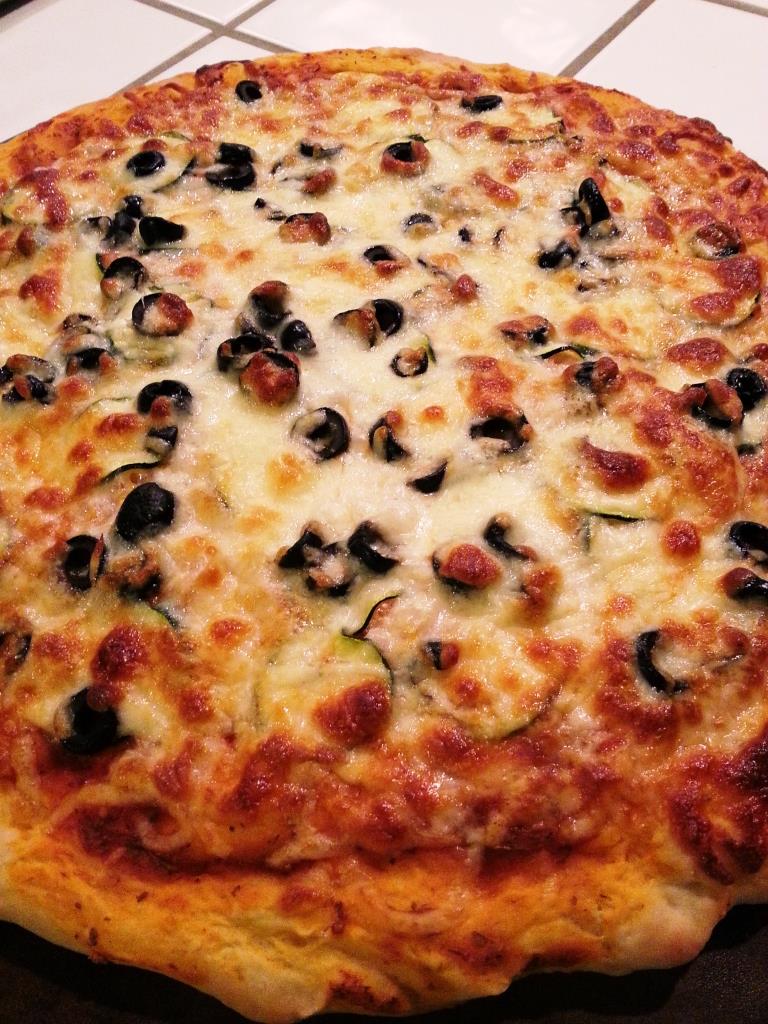 Homemade Everyday Pizza